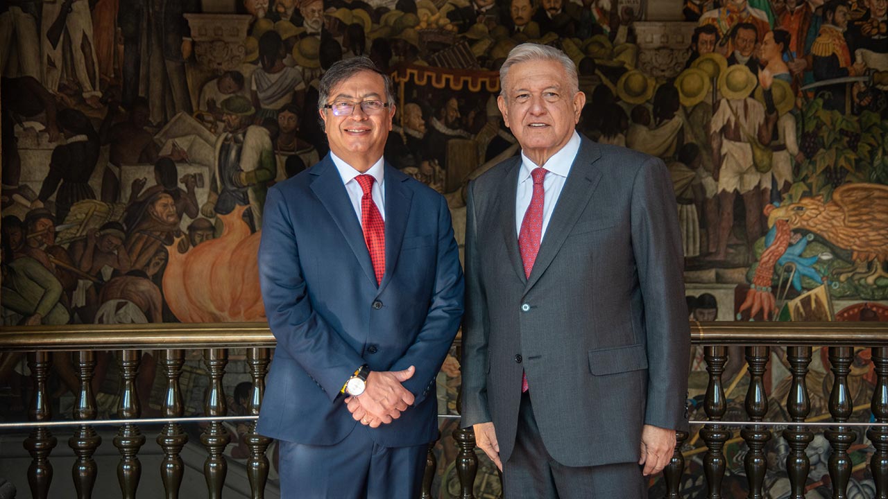 Petro invitará a AMLO a Colombia para ahondar discusión sobre política antidrogas