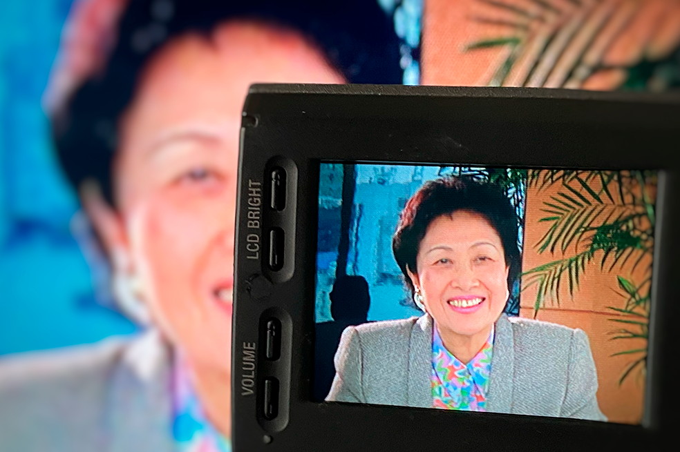 Ayako Sono, escritora católica protectora del expresidente Alberto Fujimori, en el documental "Esperando a Fujimori", dirigido por Gonzalo Robledo.