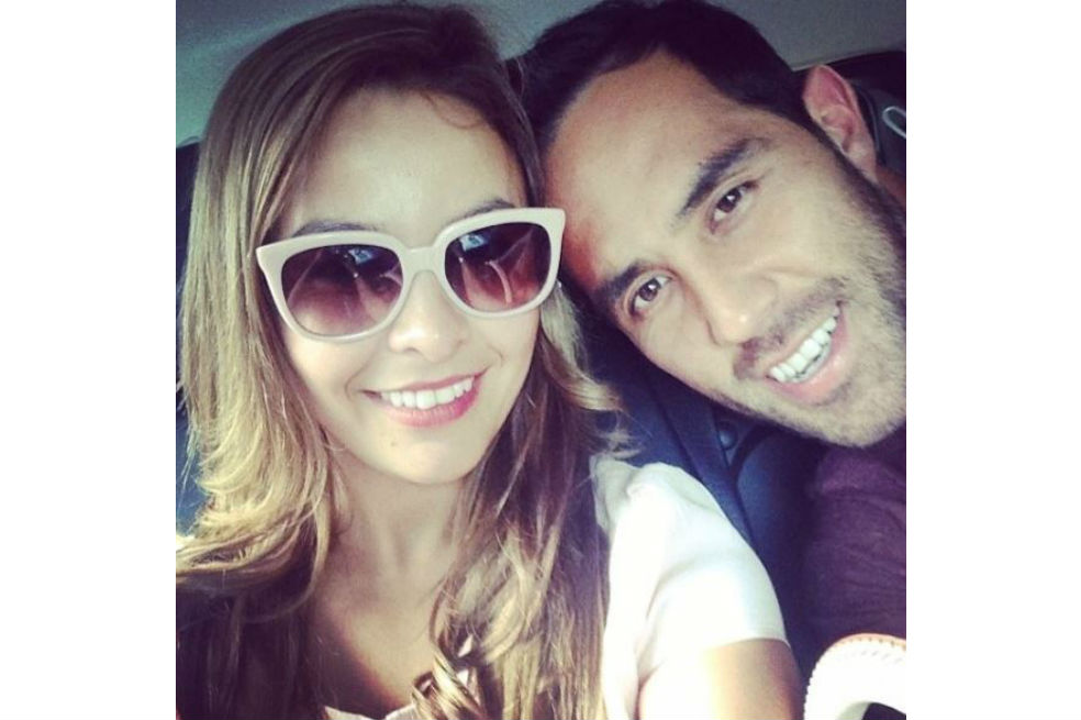 Escándalo en Chile por crítica de la esposa del arquero Claudio Bravo