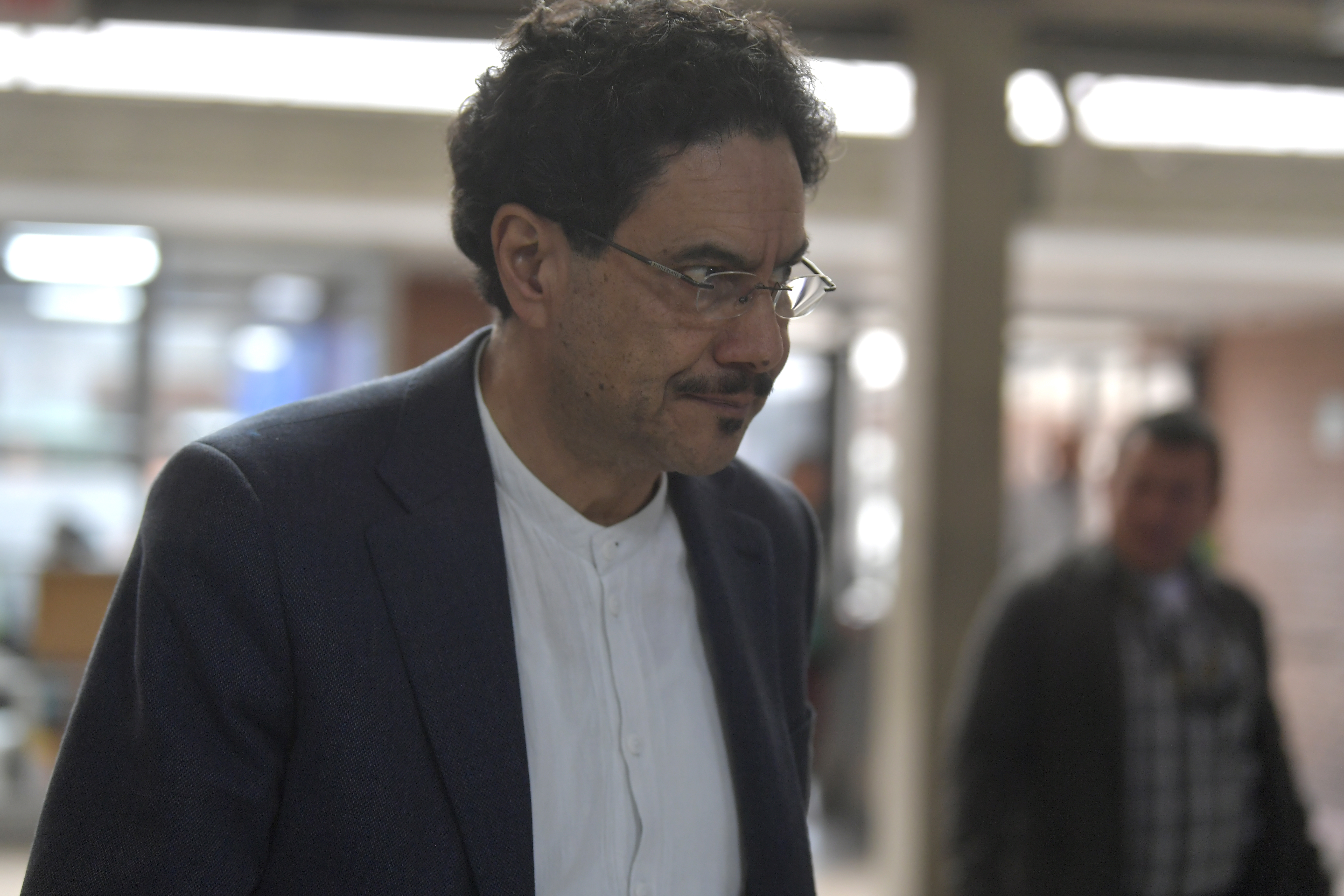 Gobierno convoca junta de seguridad extraordinaria por posible atentado contra Iván Cepeda