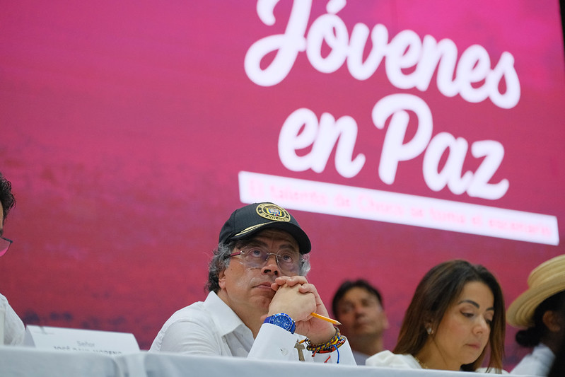 Petro lanza dardos a su gobierno y a otros actores institucionales: “Cometieron errores”