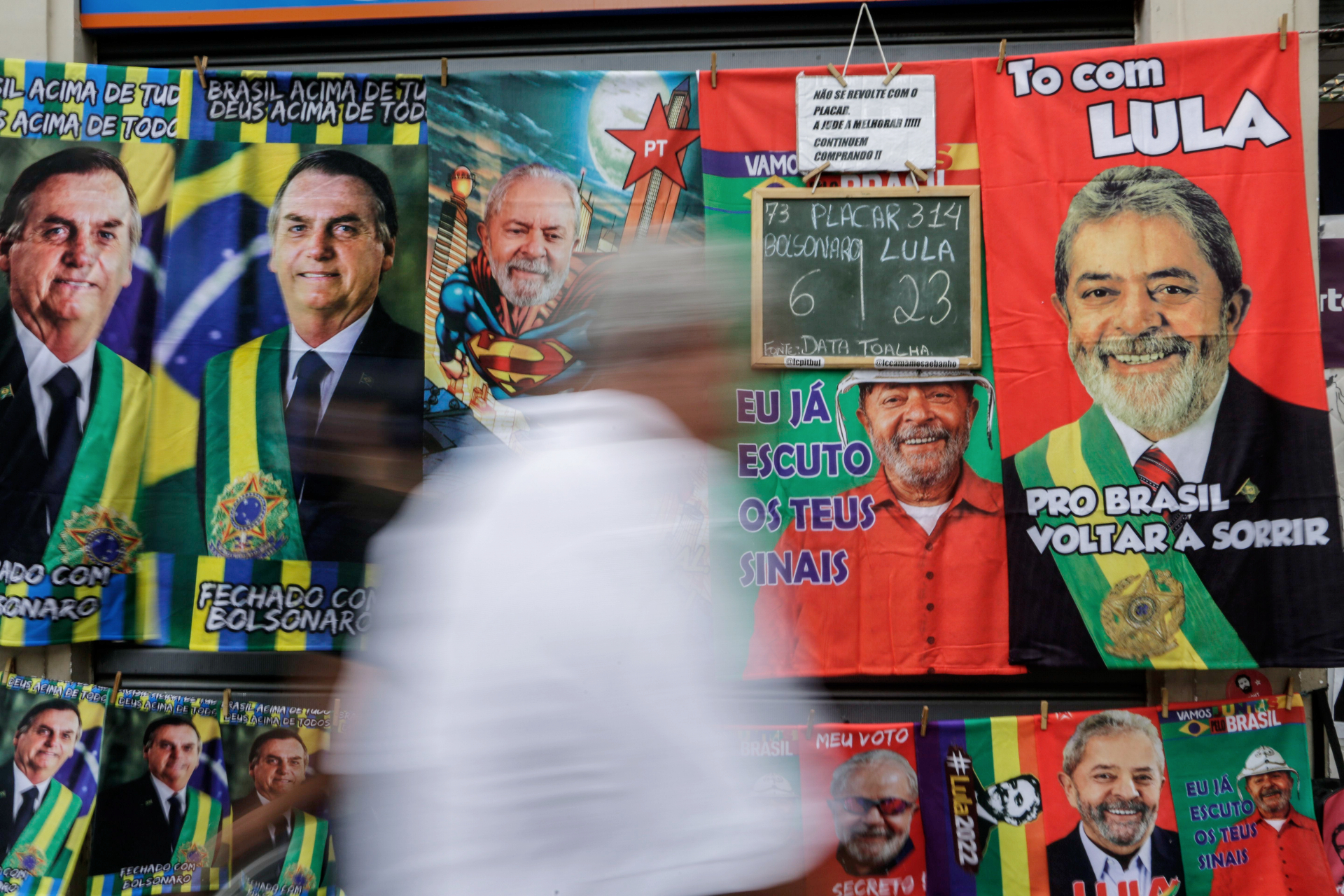Lula y Bolsonaro en su último cara a cara: las claves del debate en Brasil