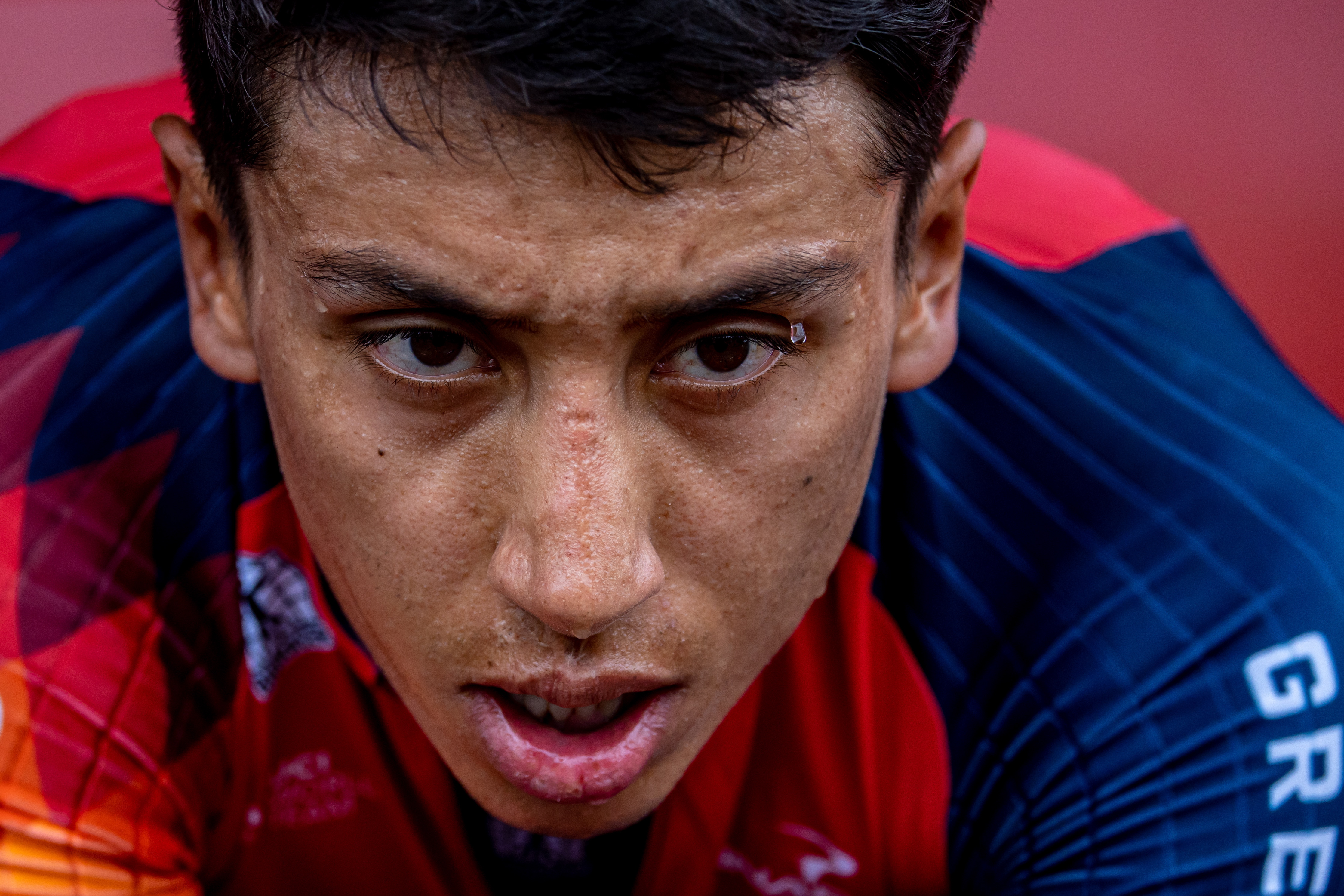 “Es bonito volver a pelear en la punta”: Egan Bernal en el inicio del Tour