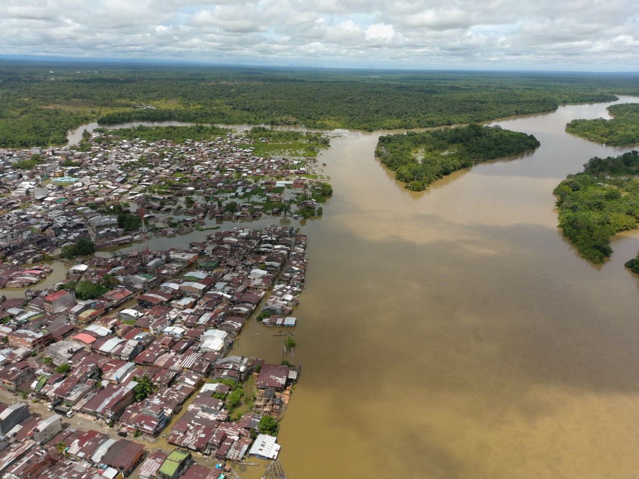 “Por favor, vean cómo estamos sufriendo”: chocoanos frente a las inundaciones