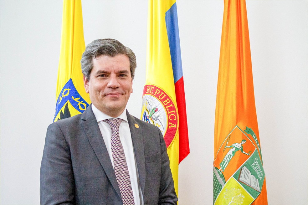 La U.D.C.A nombró a su nuevo rector: el Dr. Manuel Esteban Acevedo Jaramillo