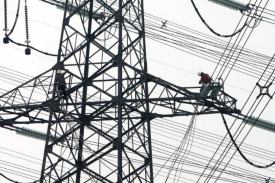 Servicio de energía en Bolívar será evaluado por el gobernador y minminas