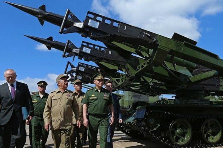 Ministro de Defensa ruso promete armas modernas a Cuba
