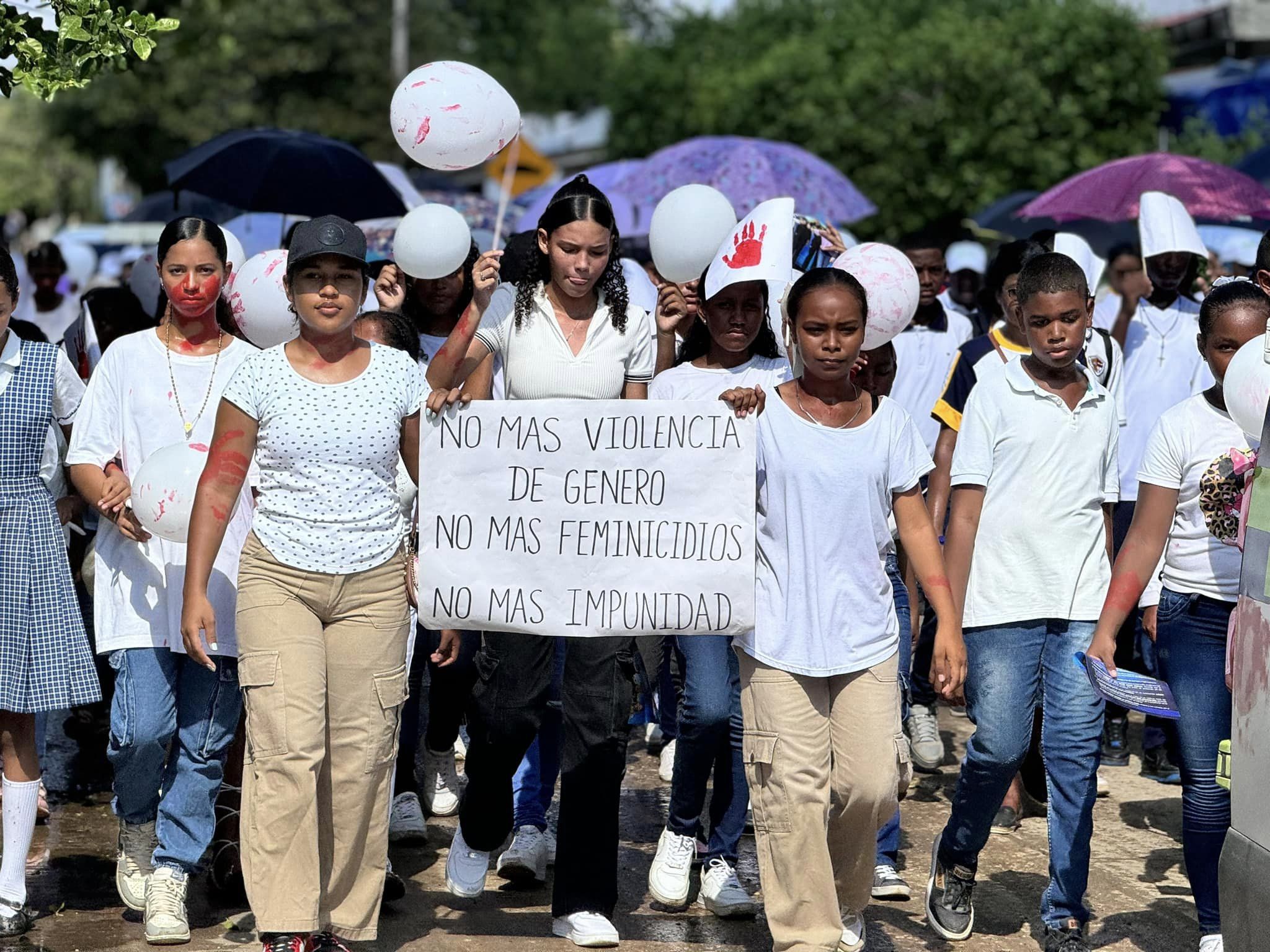 La víctima identificada como Jennifer Paola Ortega, de 33 años, tenía dos hijos con el presunto feminicida.
