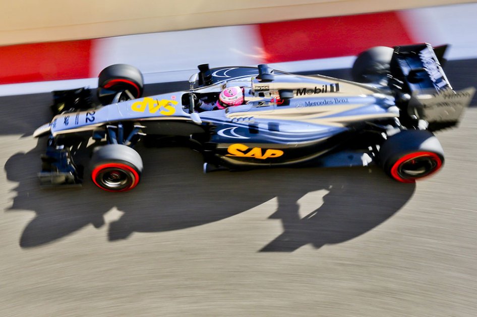 McLaren estrena su motor Honda para la temporada 2015 de la F1. Foto: AFP