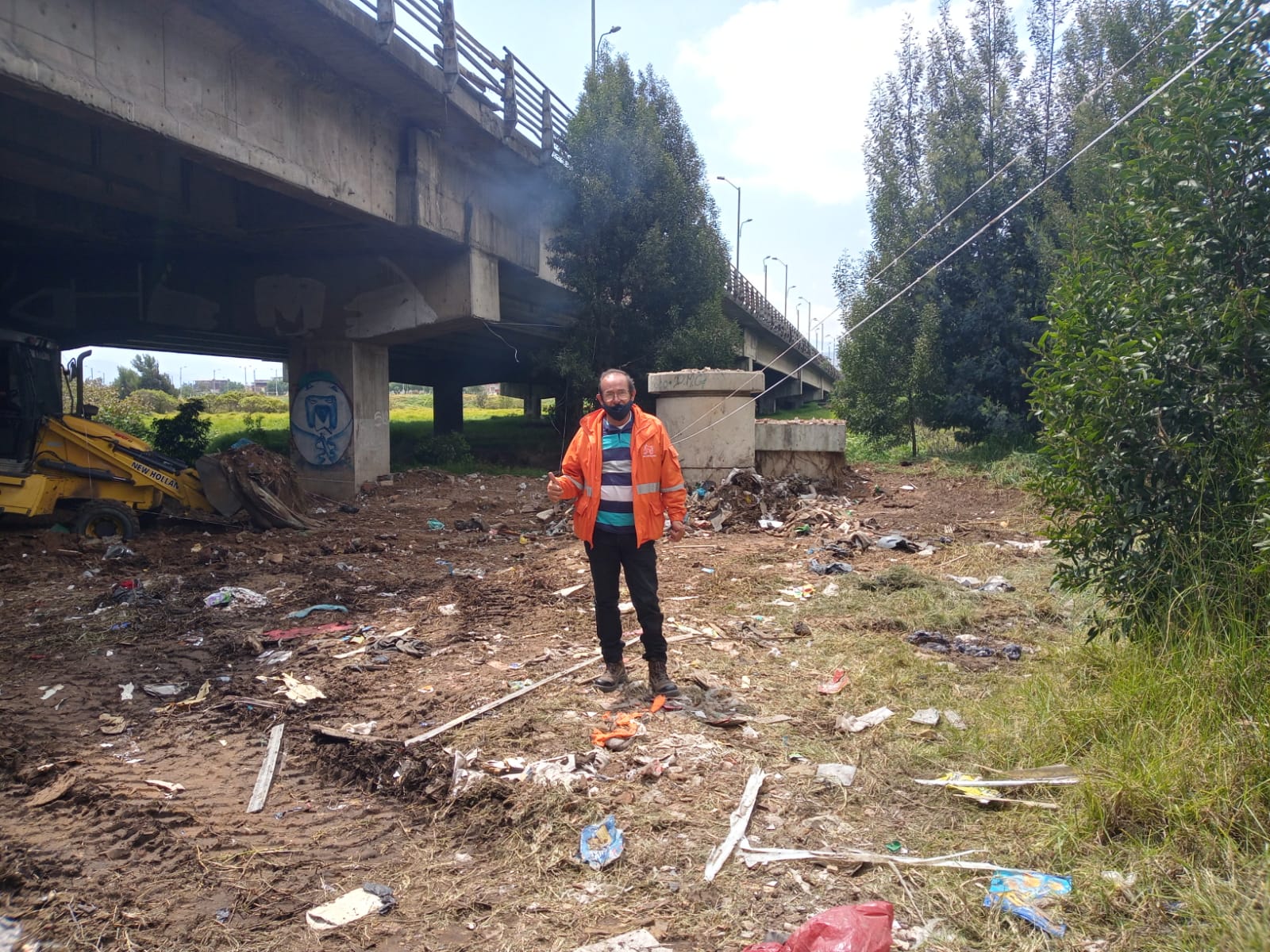 Montaña de basura en el humedal Tingua Azul ya fue retirada