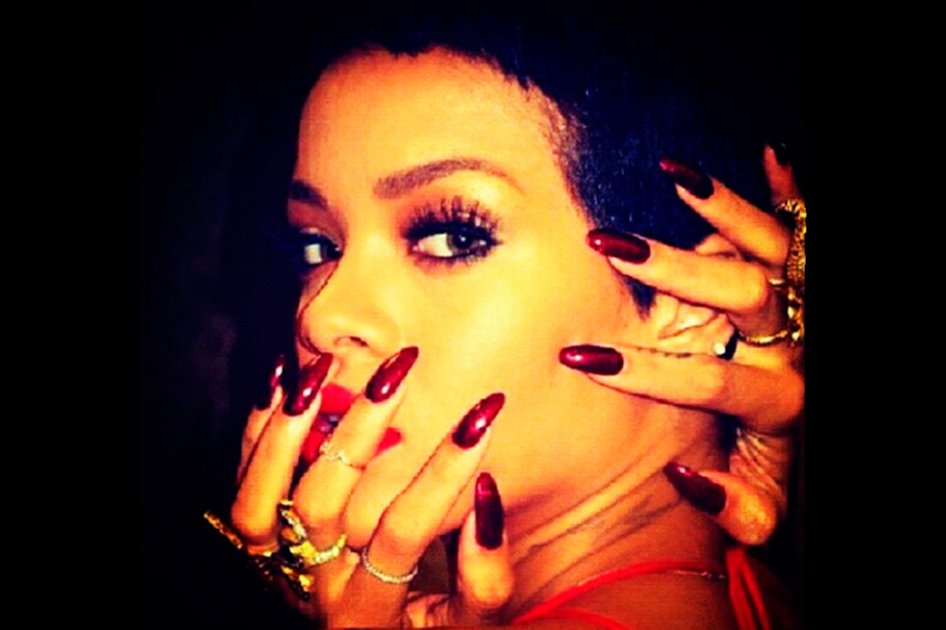 Rihanna se va de fiesta y pierde el control en Las Vegas