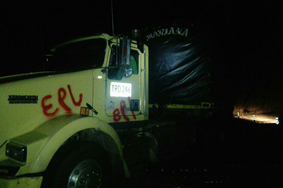 ‘Pelusos’ bloquean vía Ocaña-Cúcuta, en Norte de Santander