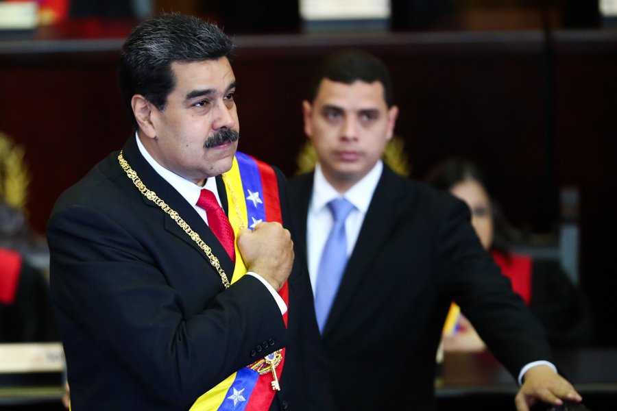 Maduro ordena el cierre de embajadas y consulados de Venezuela en Estados Unidos