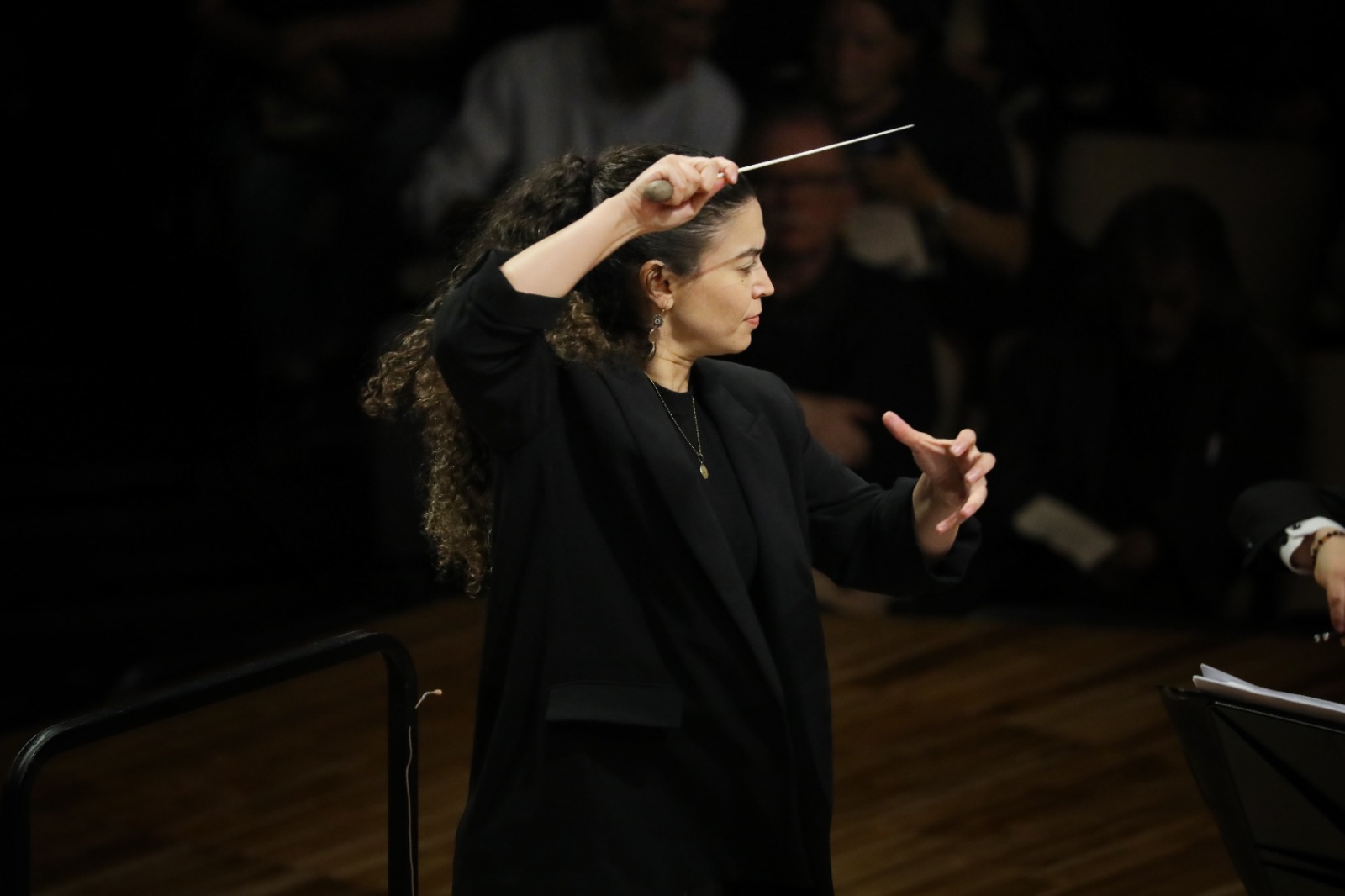 Esta es la nueva directora asistente de la Orquesta Filarmónica de Bogotá
