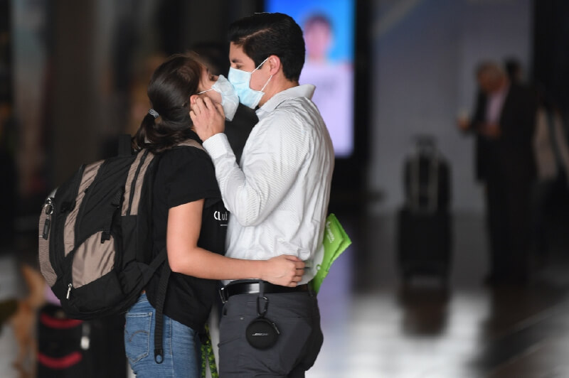 La sociedad que está moldeando el coronavirus