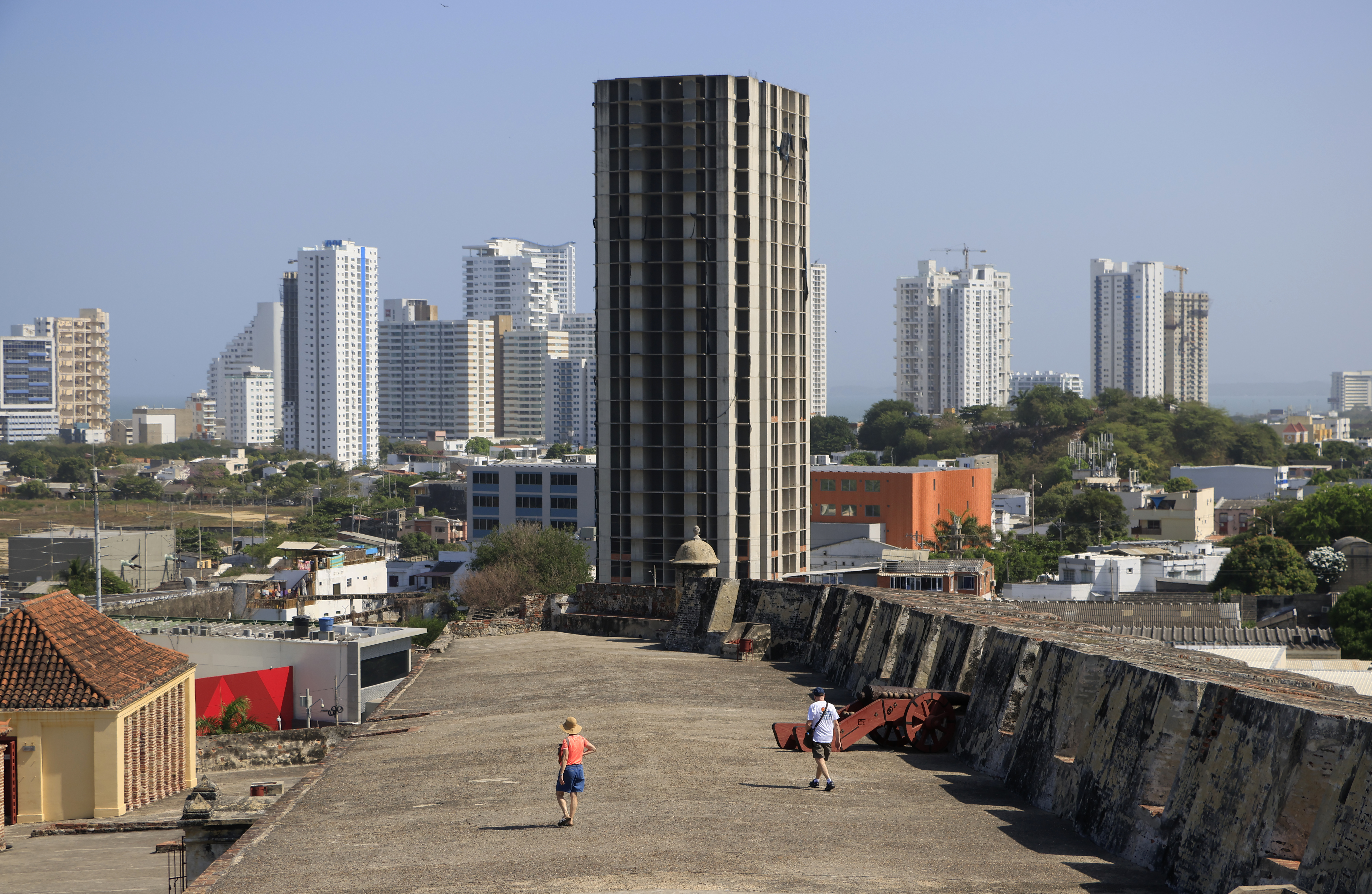 Alcaldía de Cartagena tomó posesión de las oficinas de la constructora de Aquarela