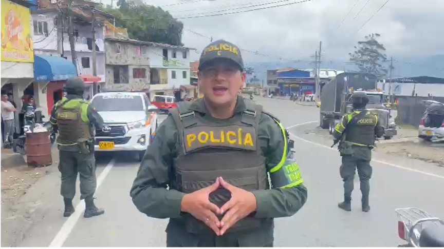 Reactivan caravanas de seguridad en la vía Santa Rosa de Osos-Tarazá (Antioquia)