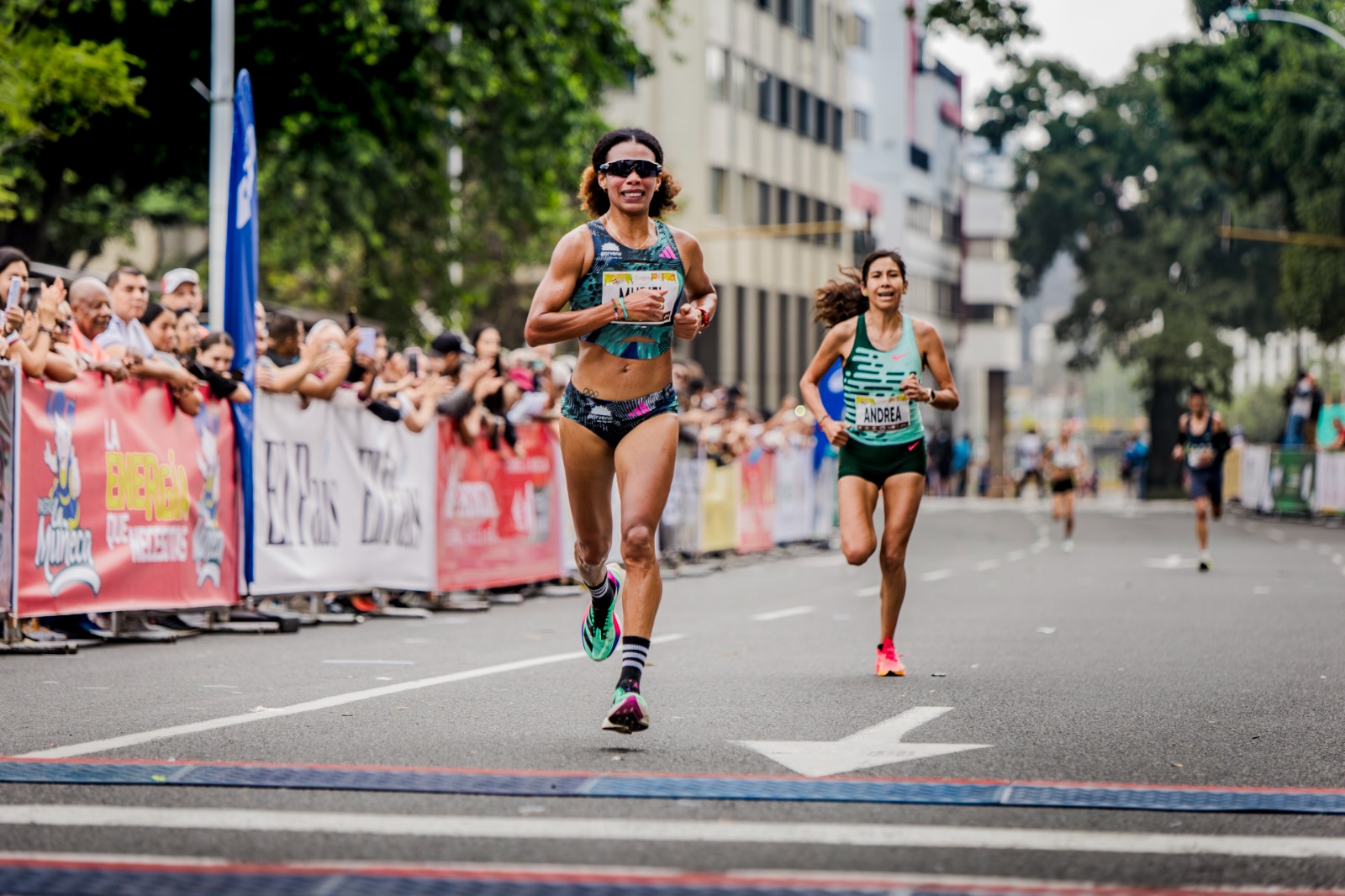 Medallistas olímpicos y campeones nacionales, listos para la Carrera del Pacífico