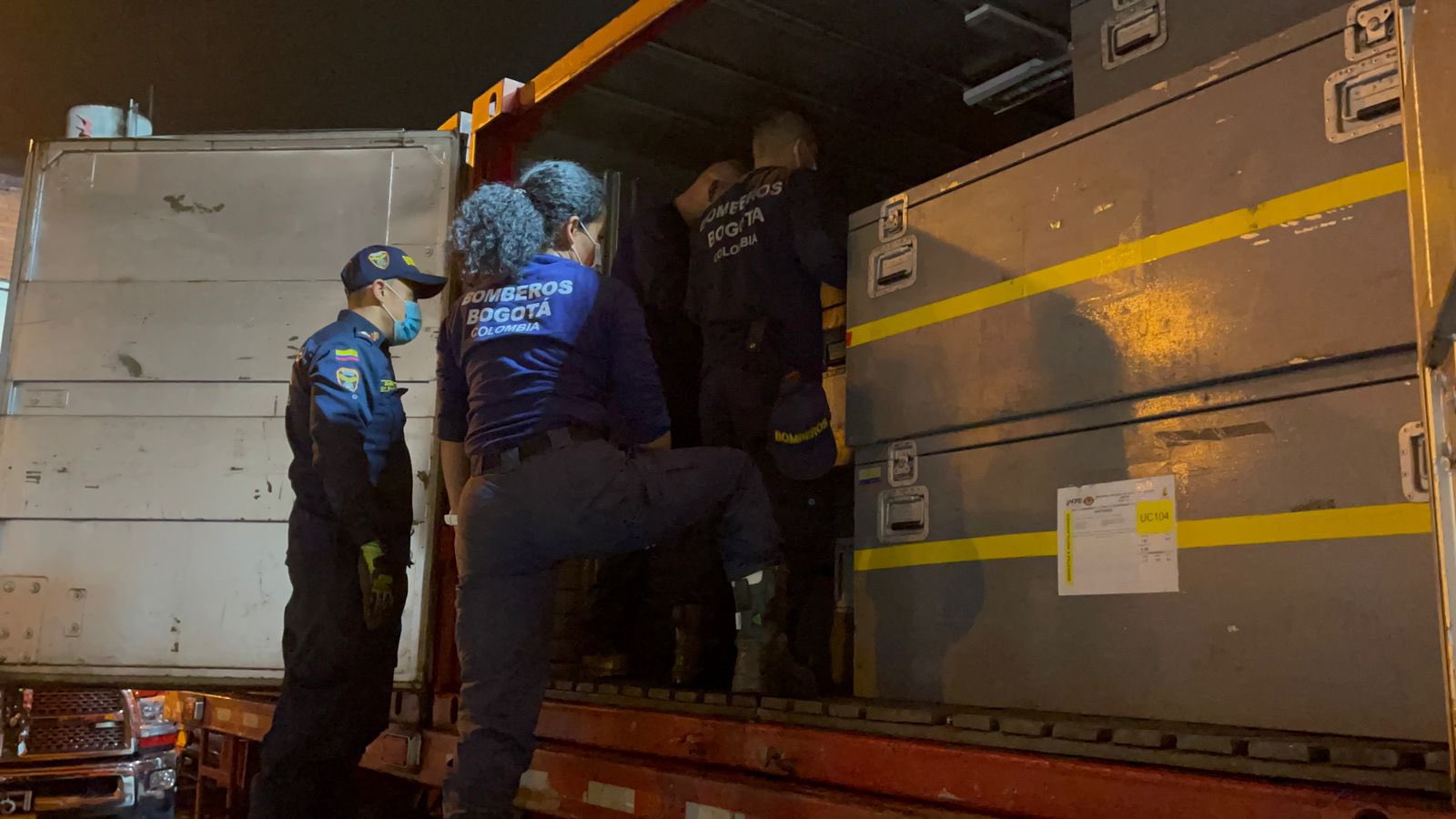 Bomberos de Bogotá lideran equipo de rescate que viaja a apoyar rescate en Haití