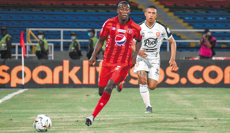Éber Moreno y el juego interior de los laterales