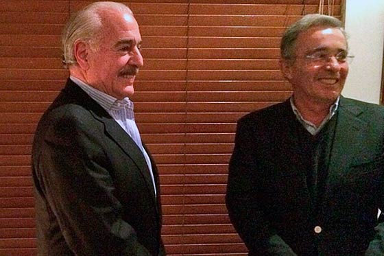 Así se dio el encuentro entre Pastrana y Uribe.