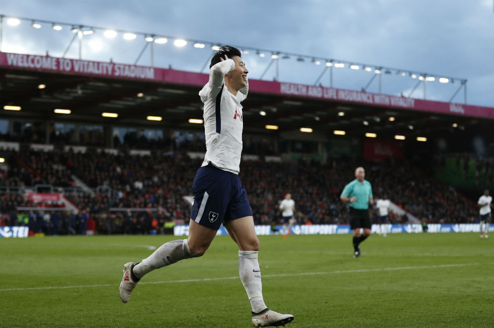 El Tottenham golea y se sitúa tercero, Arsenal confirma su mejoría