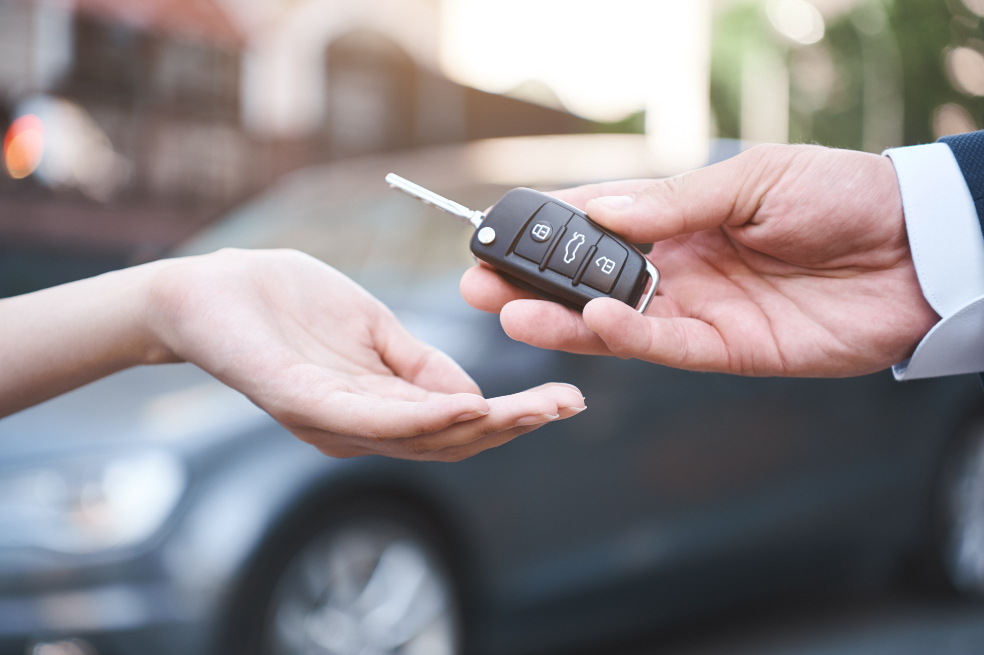 Carros usados: ¿qué debe tener en cuenta al comprar uno?