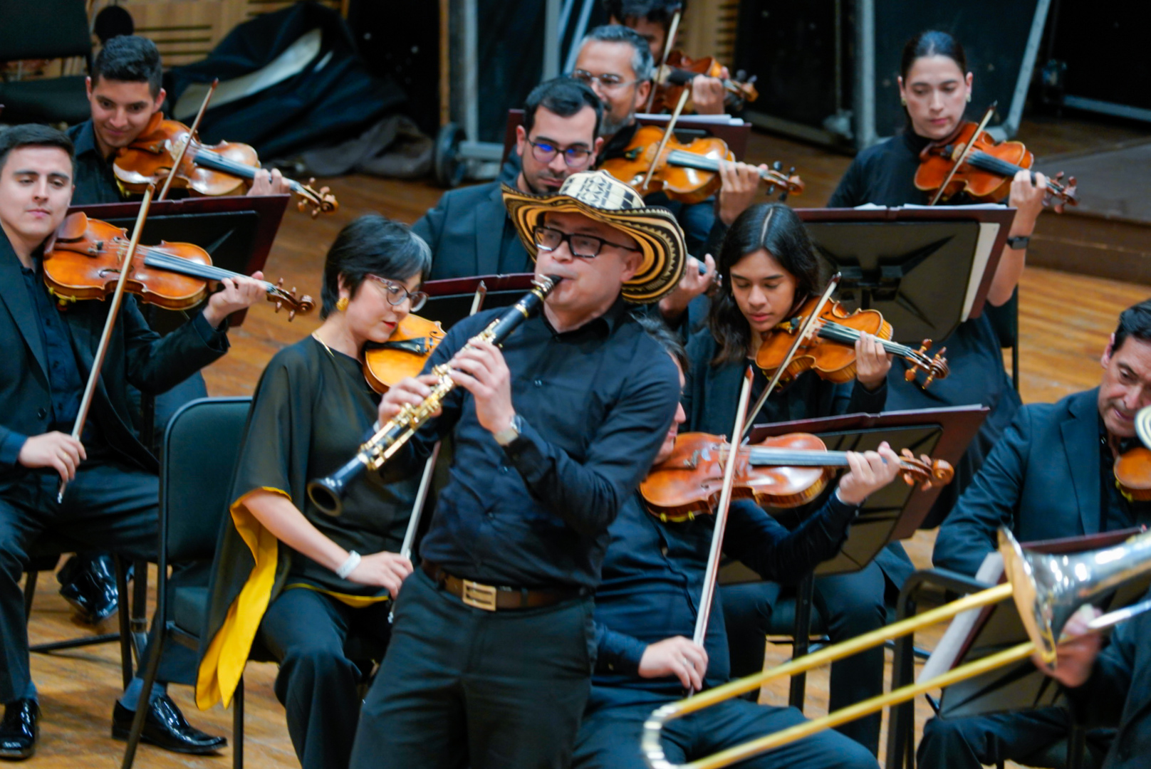 La Orquesta Sinfónica de Colombia debutó en el Teatro Colón de Buenos Aires