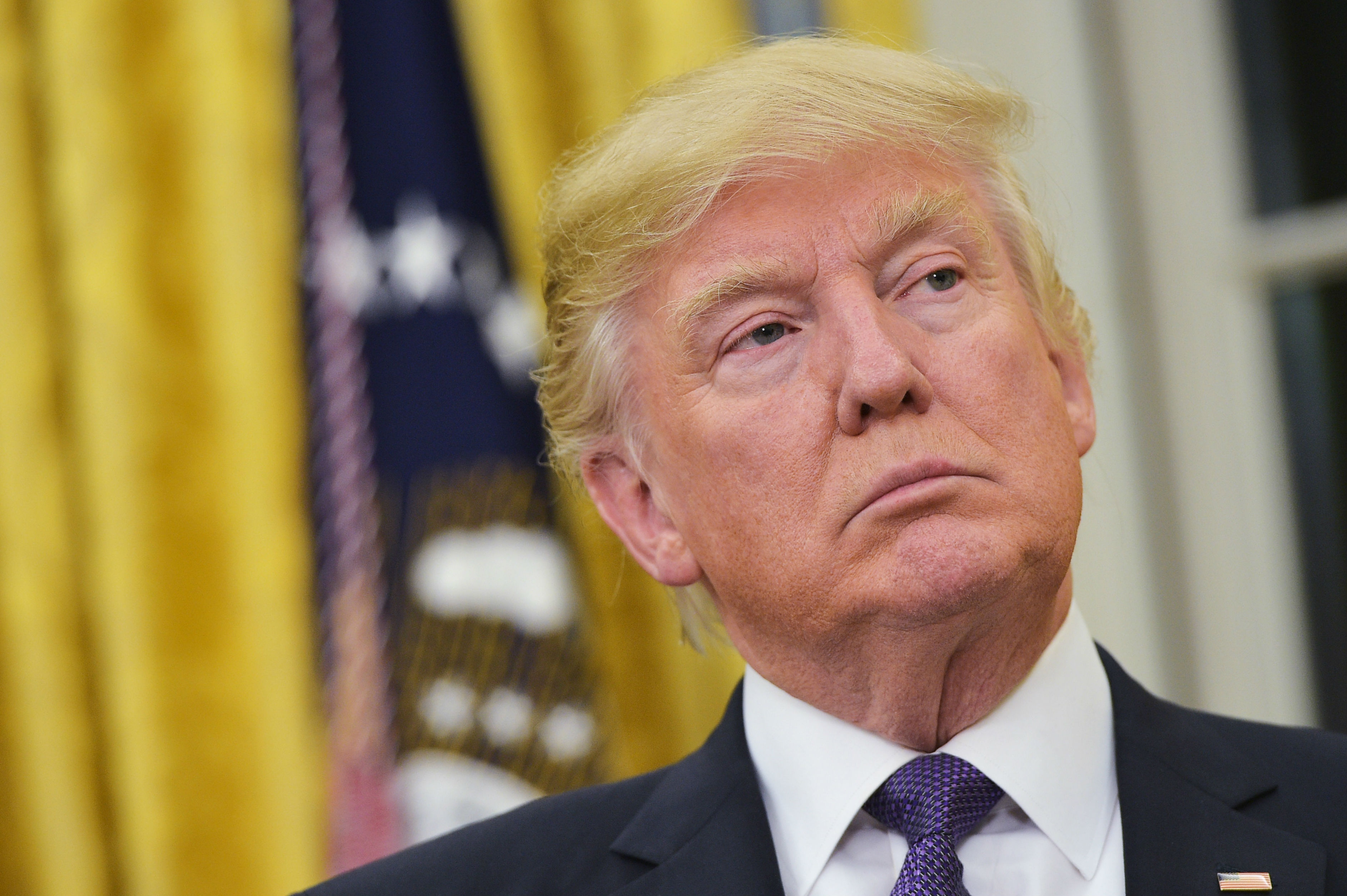 Trump cierra las puertas de las Fuerzas Armadas a personas transgénero