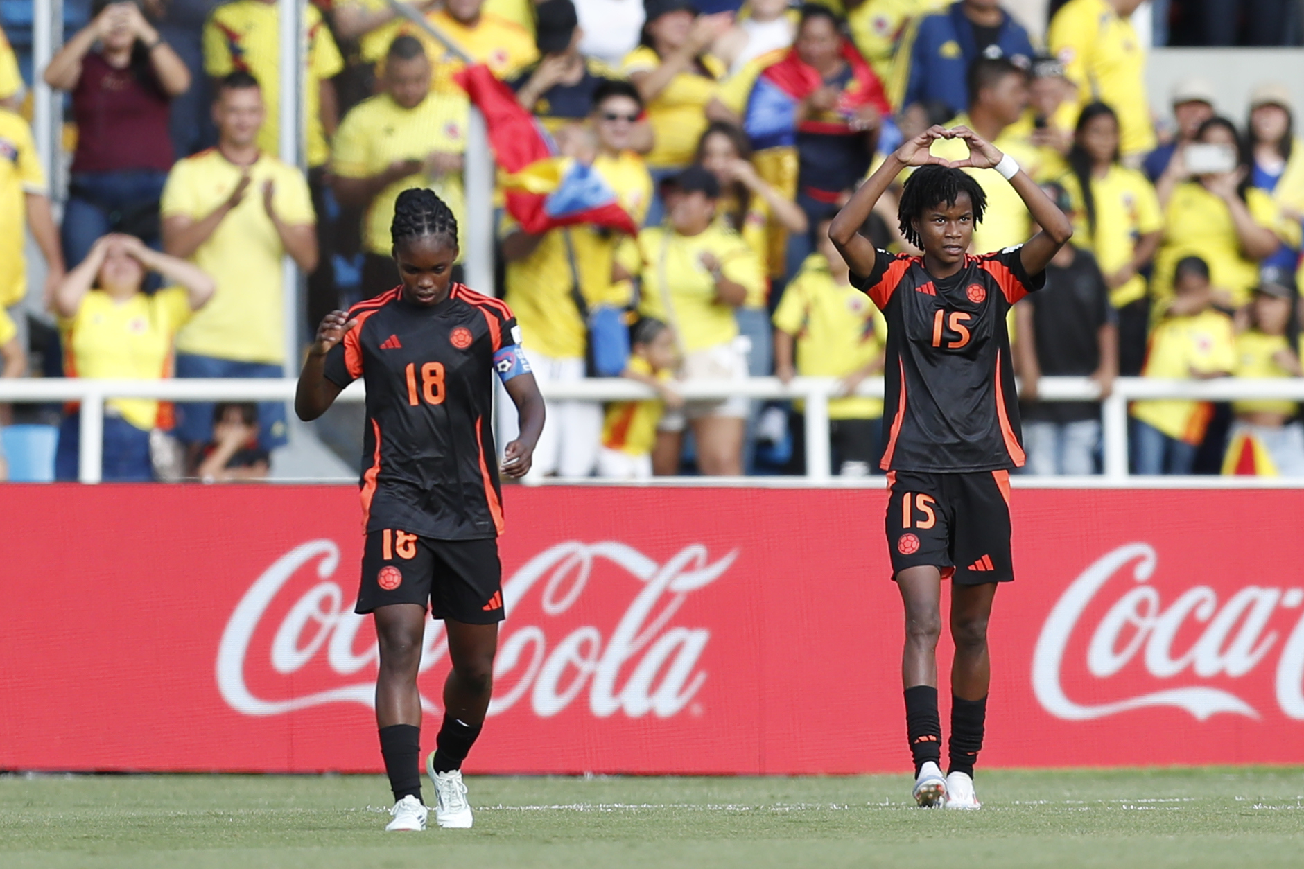 Los goles de Karla Torres que ilusionaron a Colombia ante Países Bajos: video
