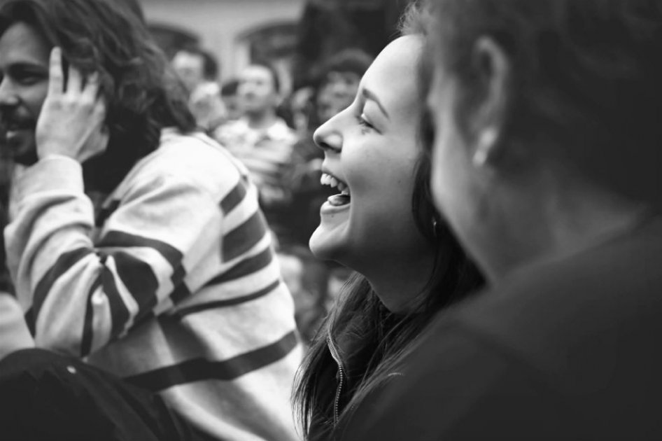 Latinoamérica, el continente con mayor incremento en sus niveles de «felicidad»