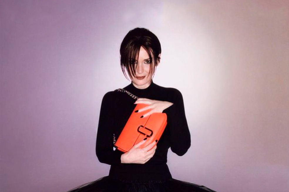 Winona Ryder es la protagonista de la nueva campaña de Marc Jacobs.