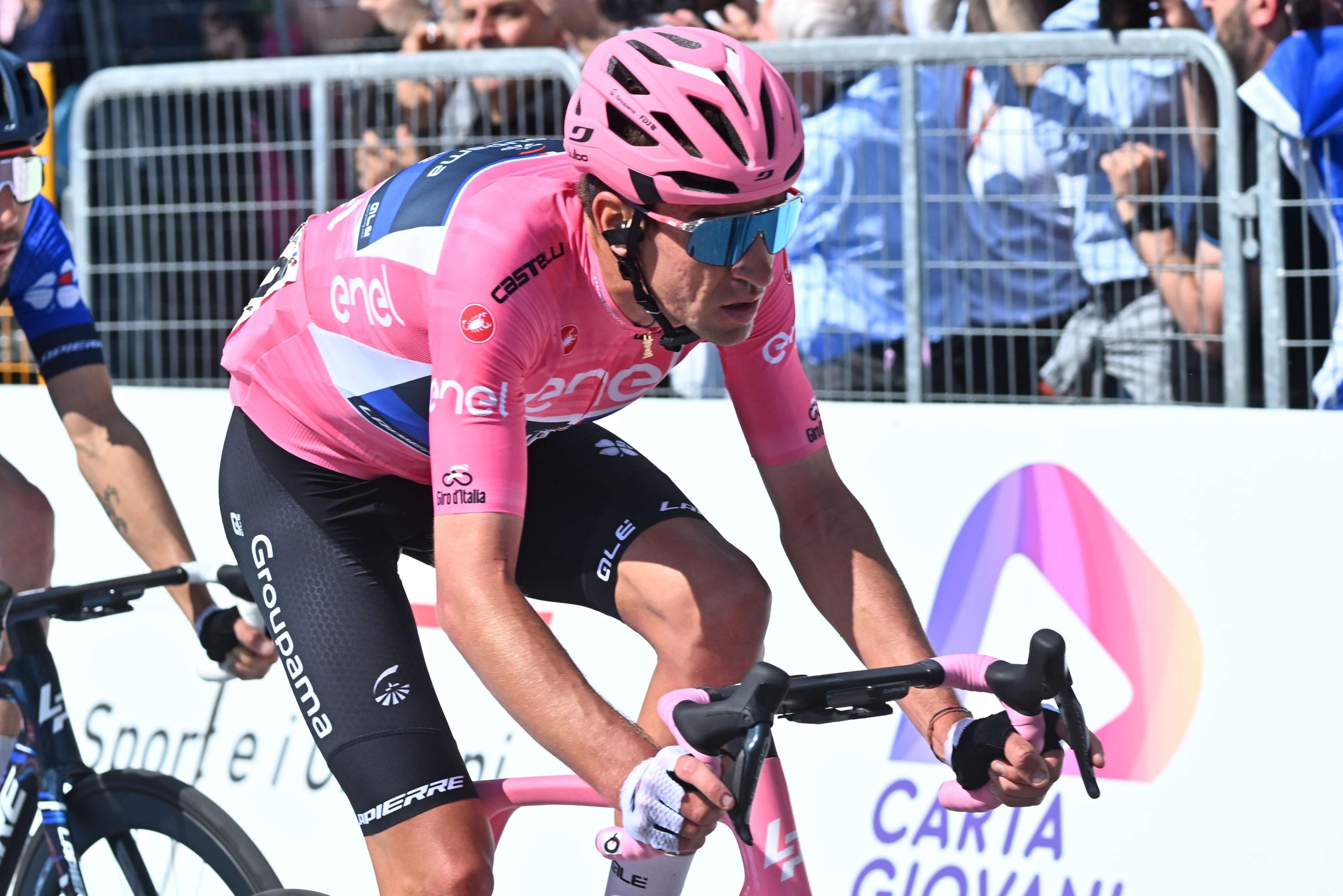 Bergamo (Italy), 21/05/2023.- French rider Bruno Armirail of Groupama - Fdj team wearing the overall leader's pink jersey in action to cross the finish line during the fifteenth stage of the 2023 Giro d'Italia cycling race over 195 km from Seregno to Bergamo, Italy, 21 May 2023. (Ciclismo, Italia) EFE/EPA/LUCA ZENNARO