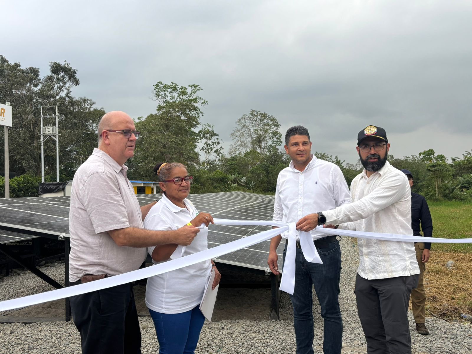 Inauguran la primera Comunidad Energética de Paz del país