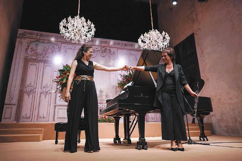 La Ciudad amurallada en Cartagena siempre ha sido el escenario perfecto para disfrutar de la magia de la música.