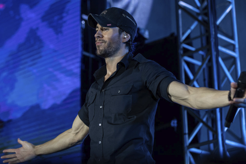 Enrique Iglesias: se va, pero no se retira