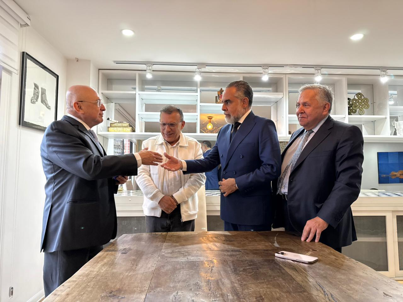 Benedetti y Montealegre llegan a “tregua bilateral” con mediación de Roy Barreras