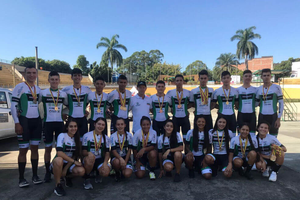 Antioquia revalidó el título nacional juvenil de pista