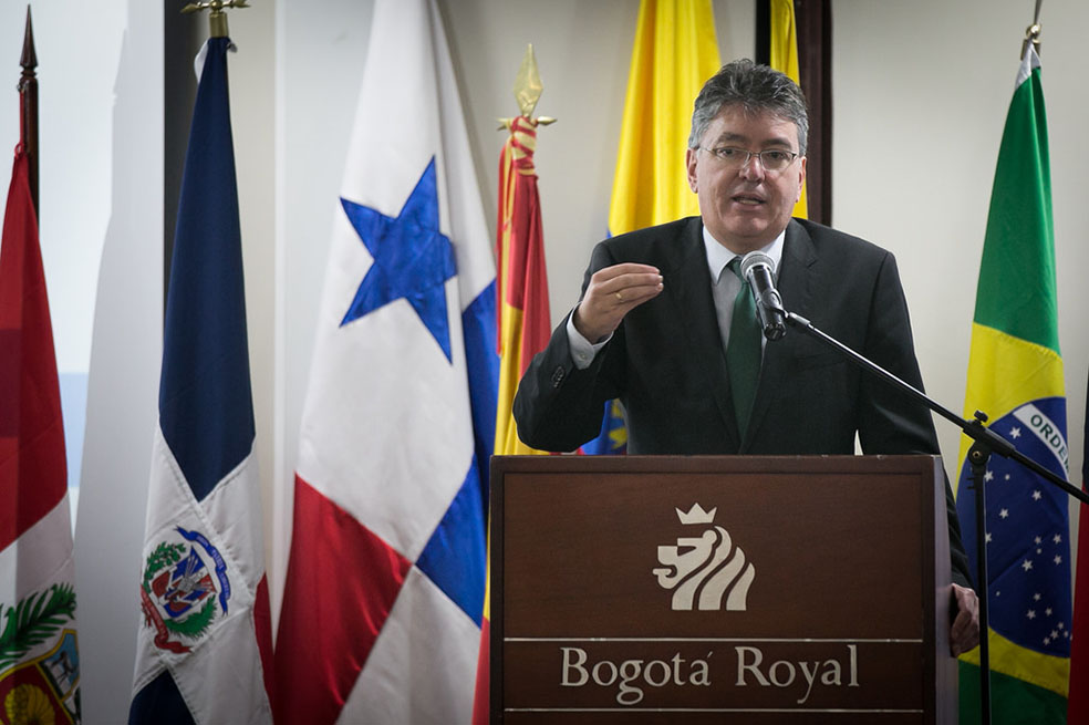 ¿Qué va a hacer el gobierno para sobreponerse a la caída de los ingresos petroleros?