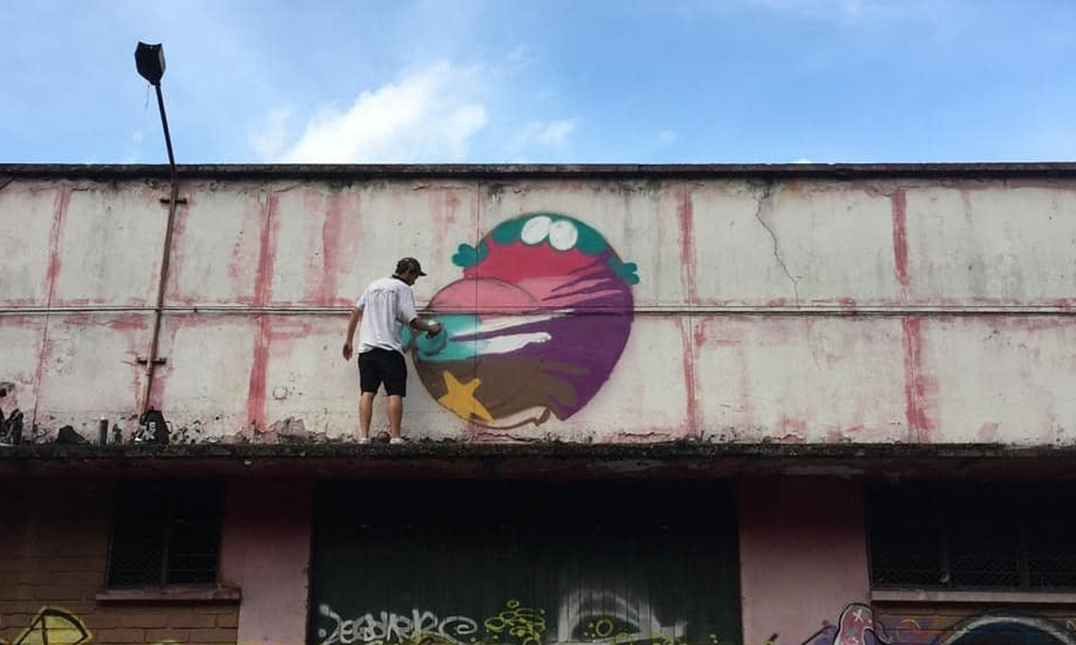 El artista urbano ‘La Plaga Invade’ realizará su primera exposición en Bogotá