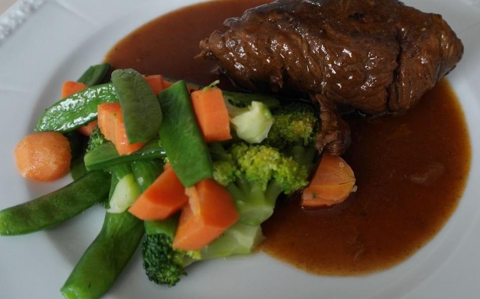 Rollitos de carne con naranja y jengibre