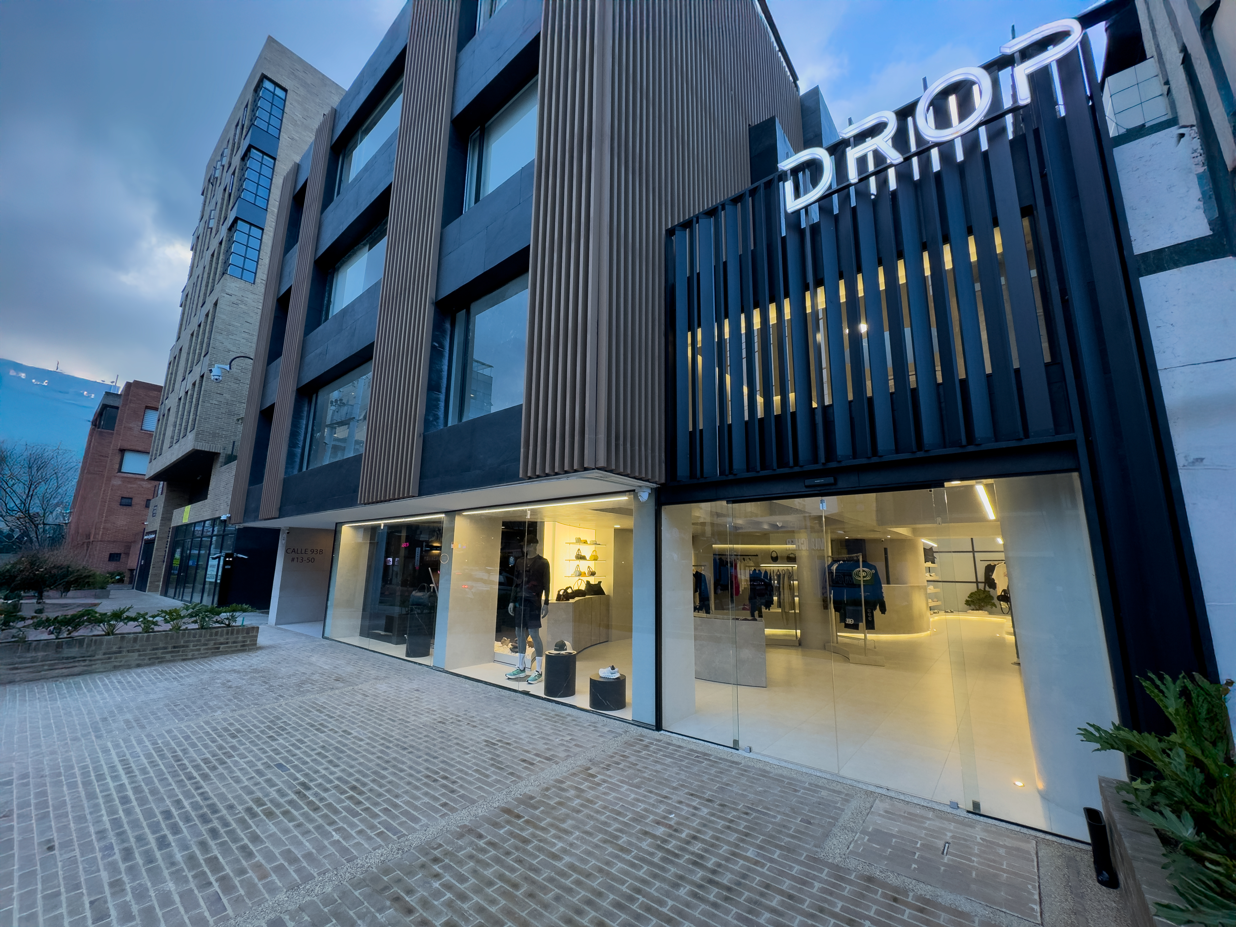 DROP inaugura su nueva concept store en Bogotá