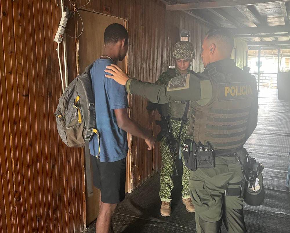 Alias ‘chinvi’ se entregó a las autoridades en Nariño