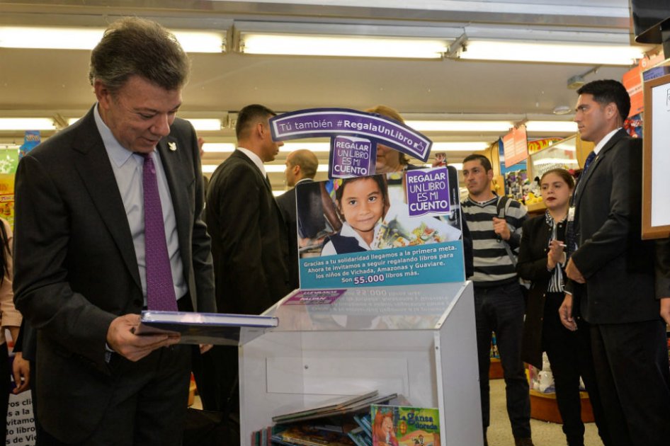 ‘Regalar un libro es mi cuento’, campaña para fomentar la lectura donde es difícil el acceso a los libros