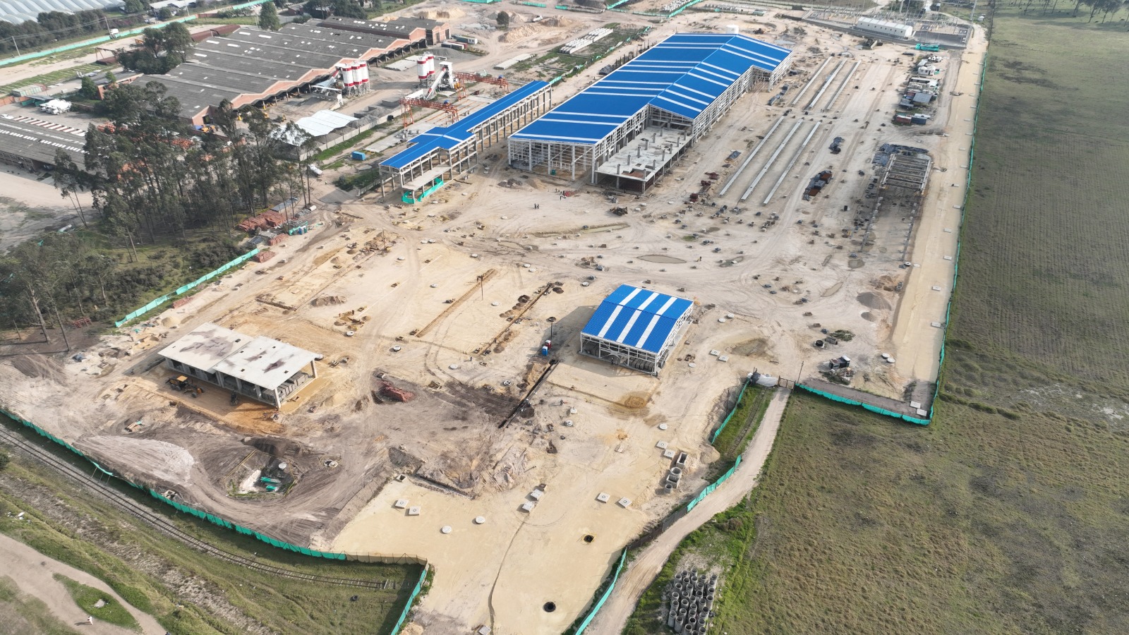 Así luce actualmente el patio taller El Corzo, el cual completa 27 % de avance.