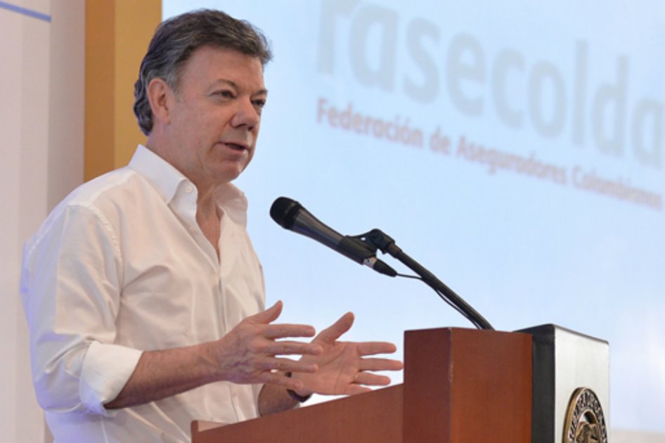 Políticos a La Habana será cuando Gobierno considere conveniente: Santos
