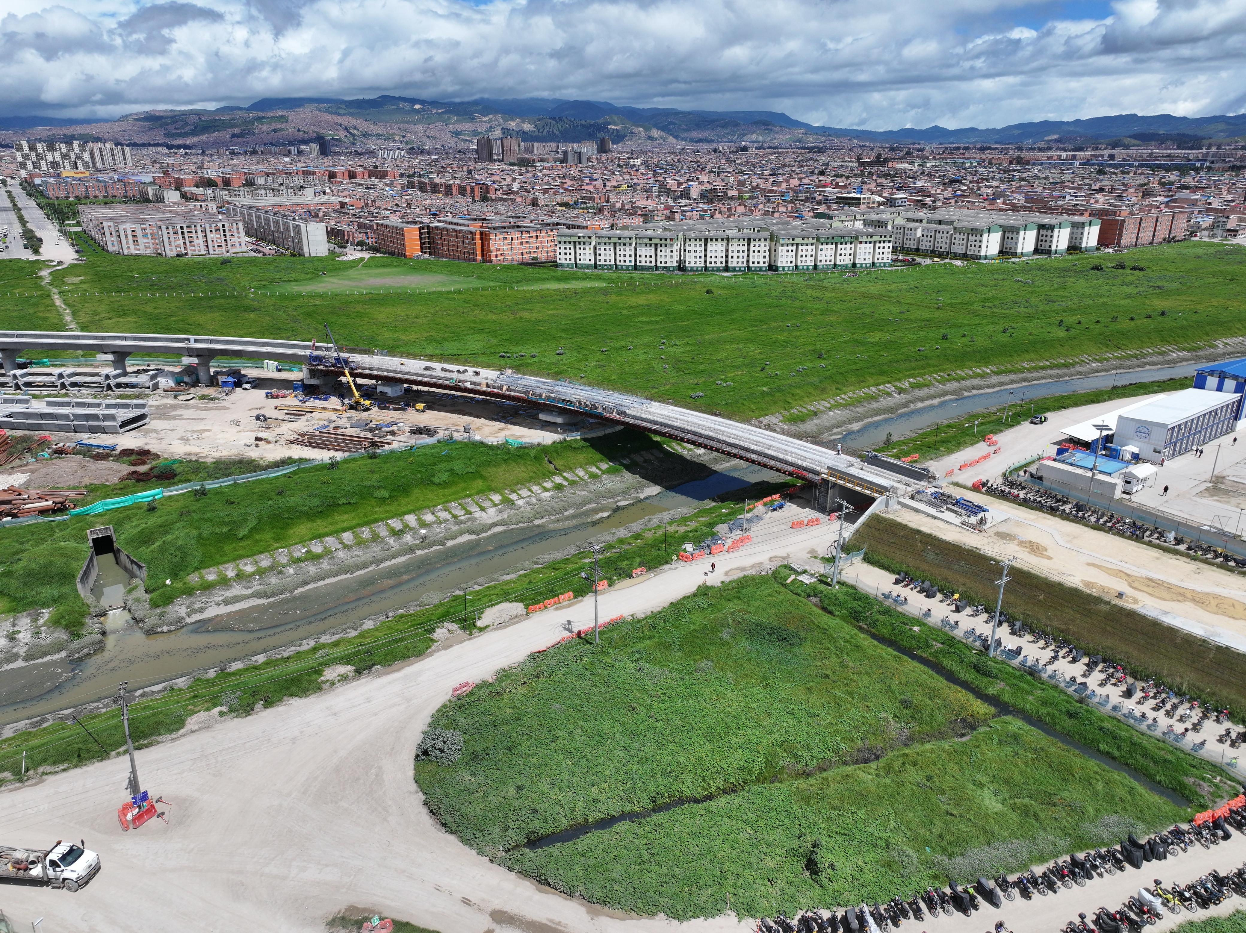 El paso siguiente son las barreras laterales para su protección.