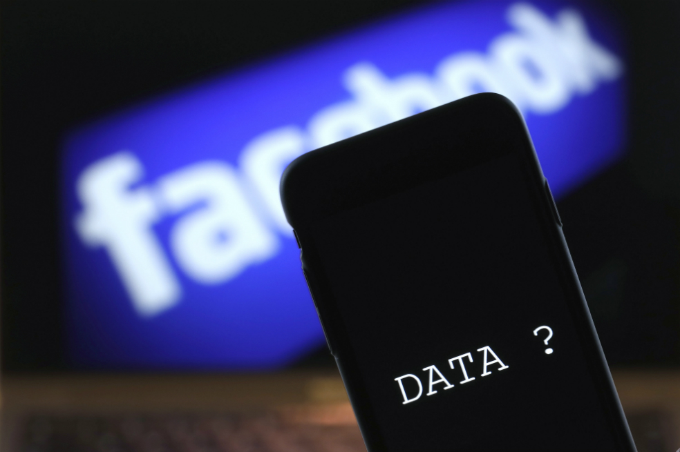 Investigación a Facebook se amplía en EEUU y cae su acción bursátil