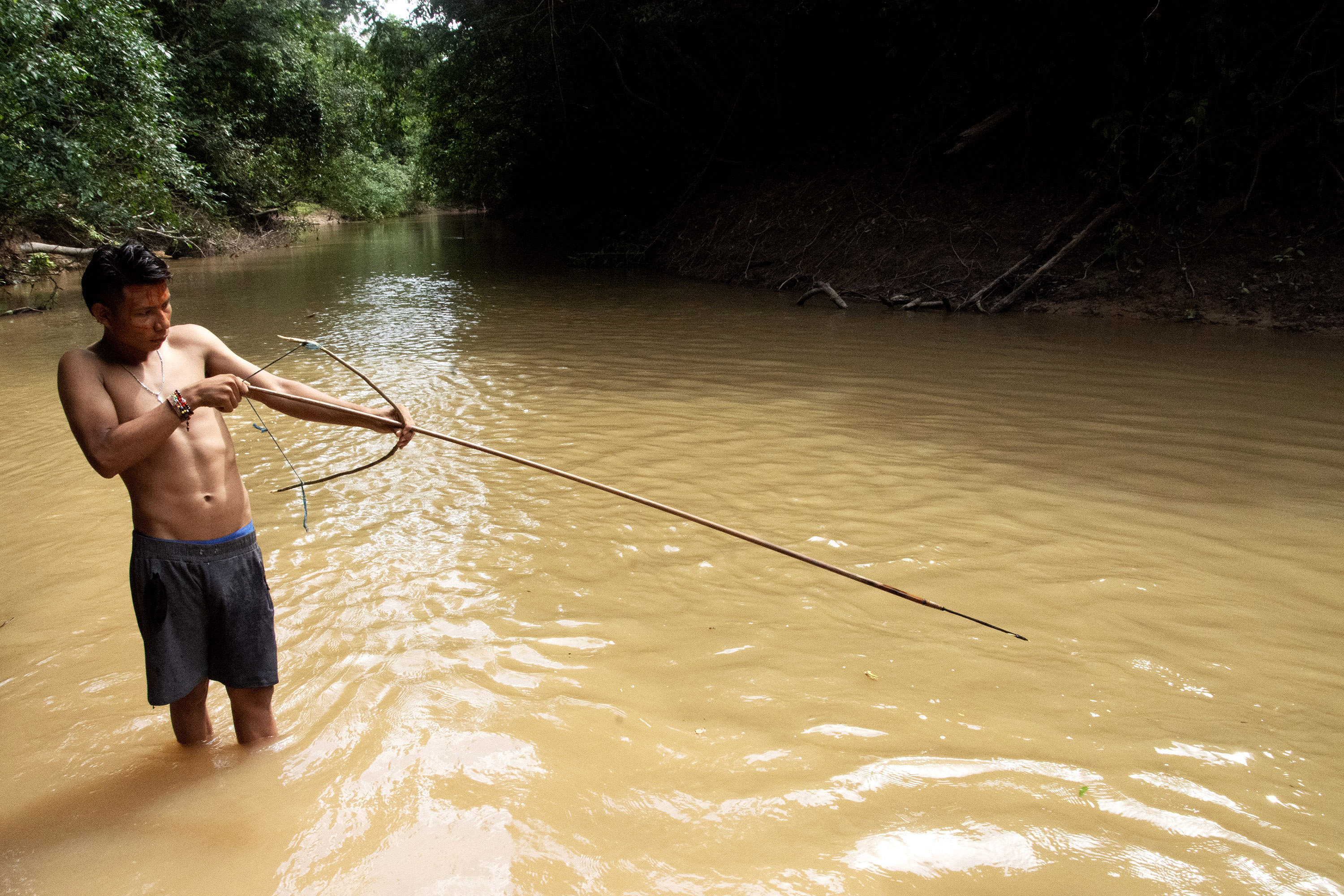La lucha de una familia nukak por restaurar la Amazonia