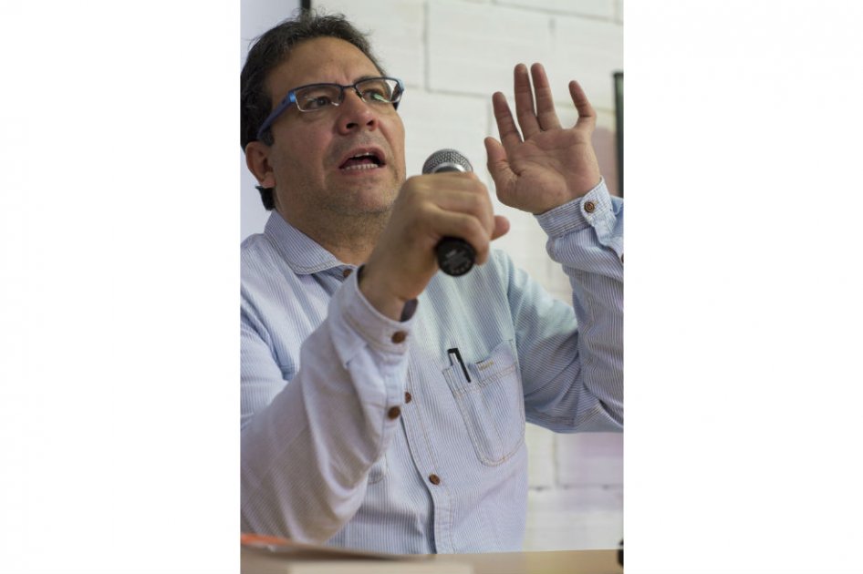 “La música es el único río en el que uno puede bañarse las veces que quiera”: Alberto Salcedo Ramos